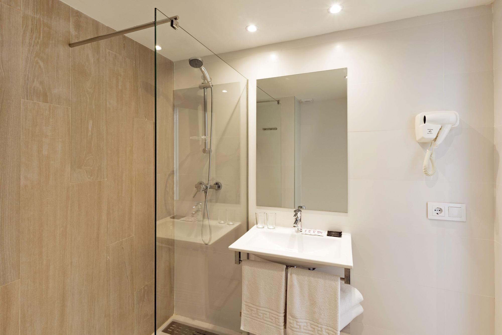 Aparthotel Hsm Calas Park Calas de Mallorca
