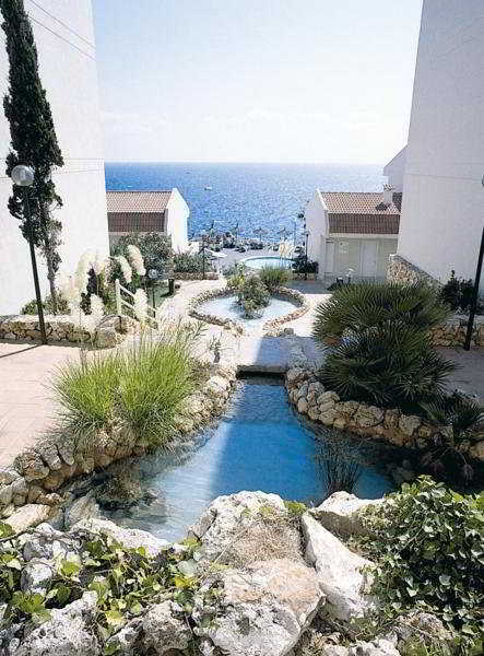 Aparthotel Hsm Calas Park 3*